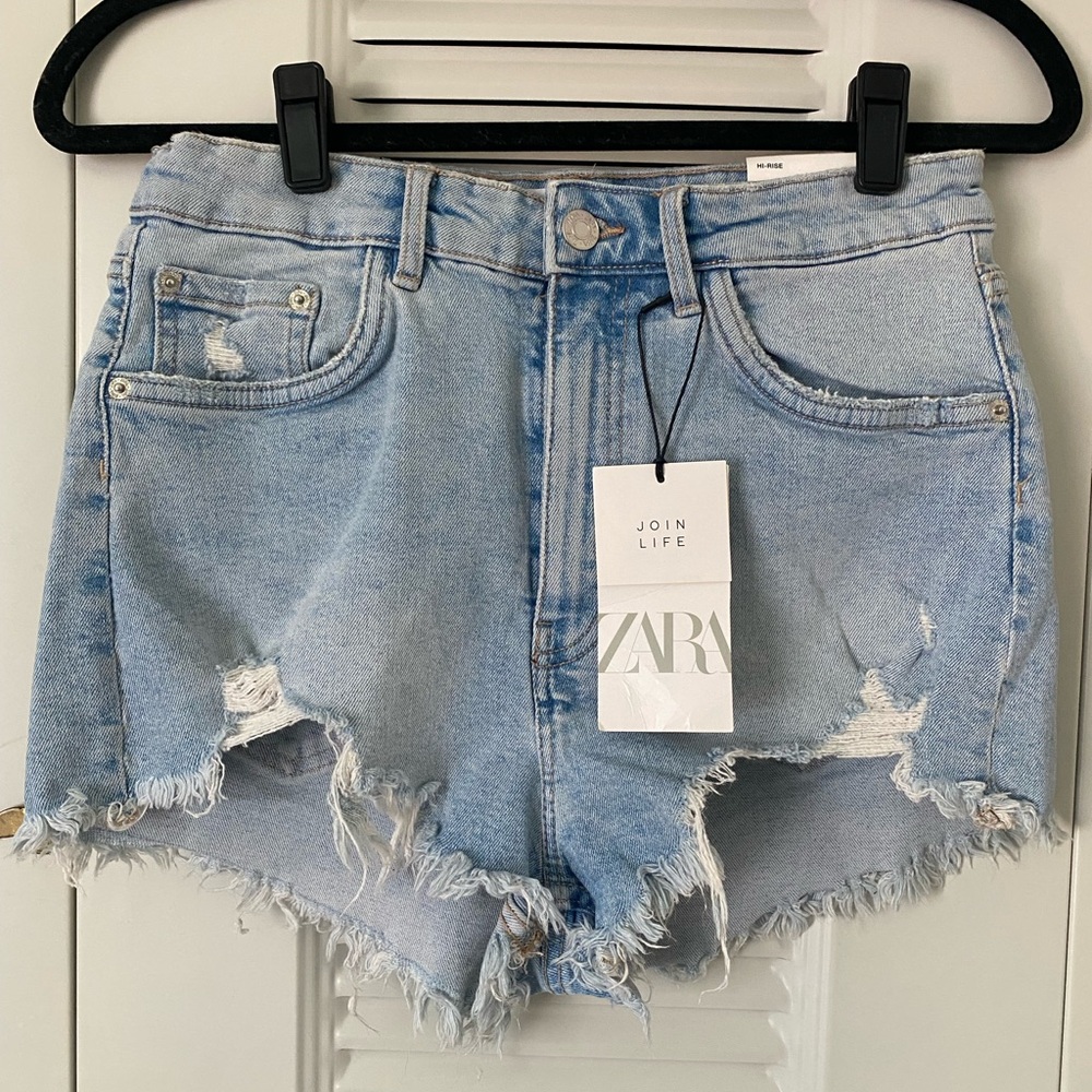 Zara High Waist Blue Jean Shorts with Distressed Detailing